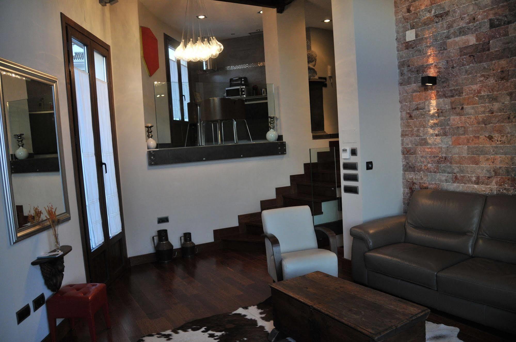 Apartamentos Turisticos Aguas De Víznar Екстериор снимка