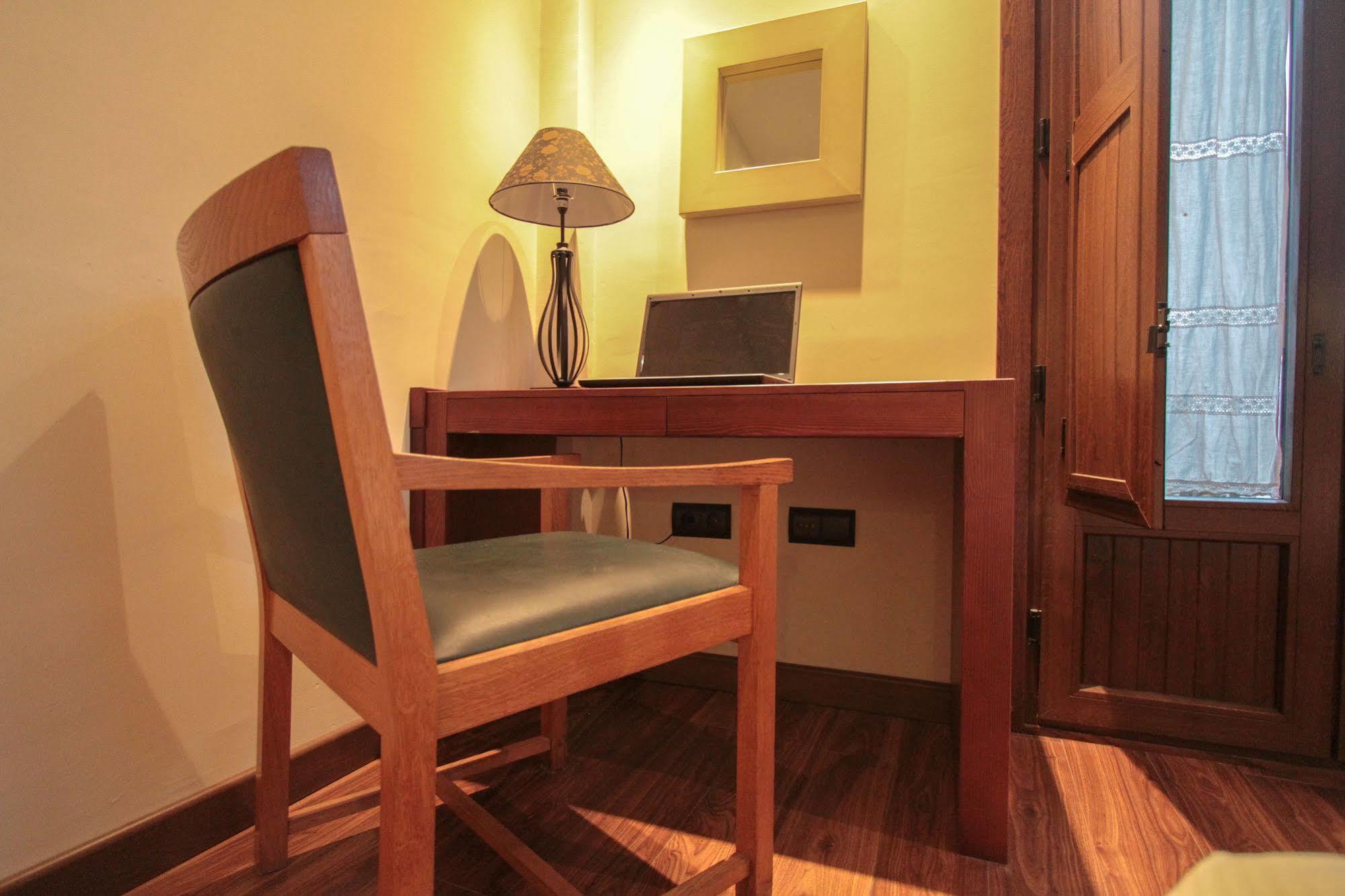 Apartamentos Turisticos Aguas De Víznar Екстериор снимка