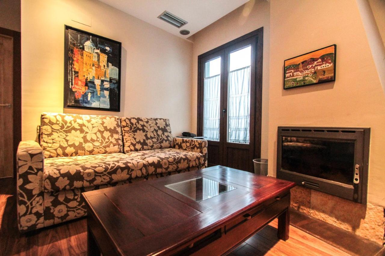 Apartamentos Turisticos Aguas De Víznar Екстериор снимка