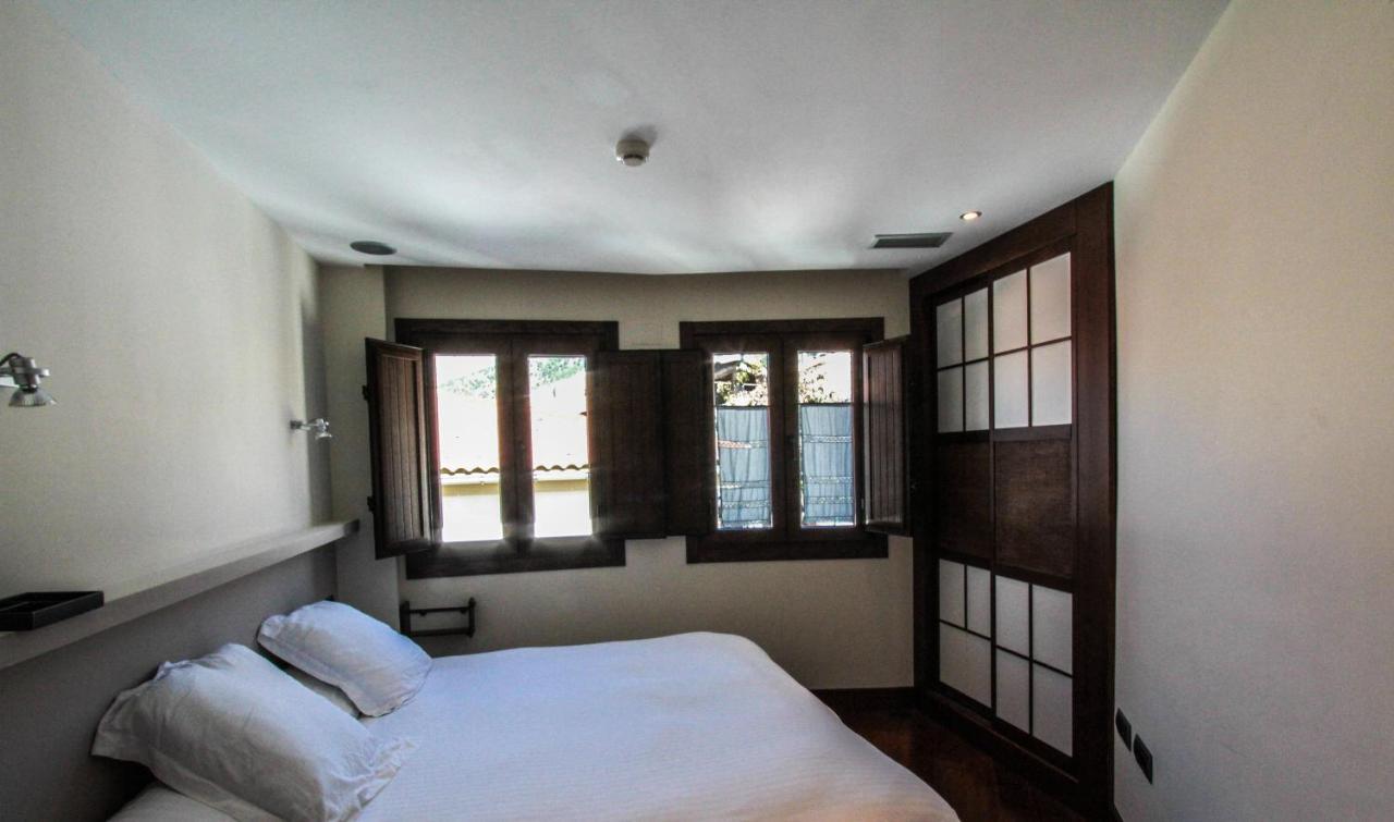 Apartamentos Turisticos Aguas De Víznar Стая снимка